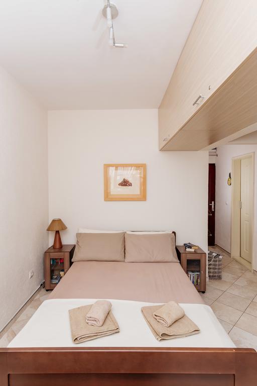 Celine'S Place By The Sea Kotor Eksteriør billede